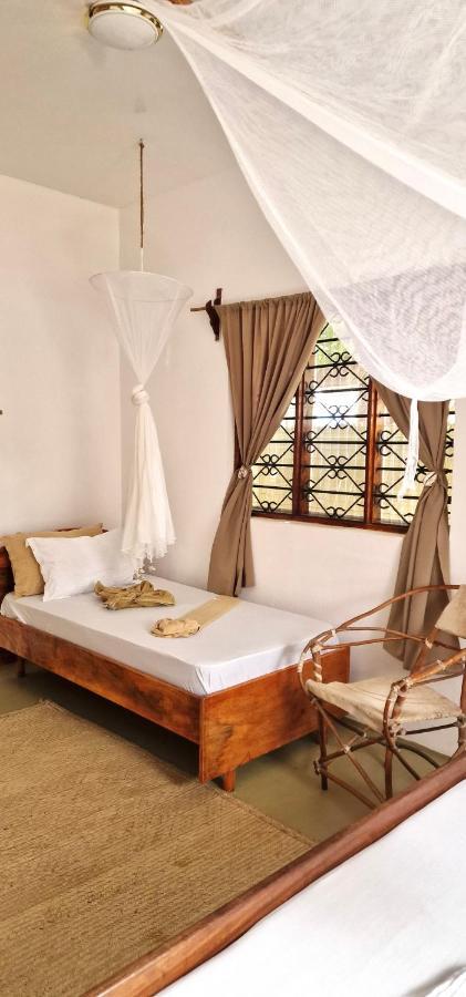 Mlango Paje House Bed & Breakfast Exterior photo